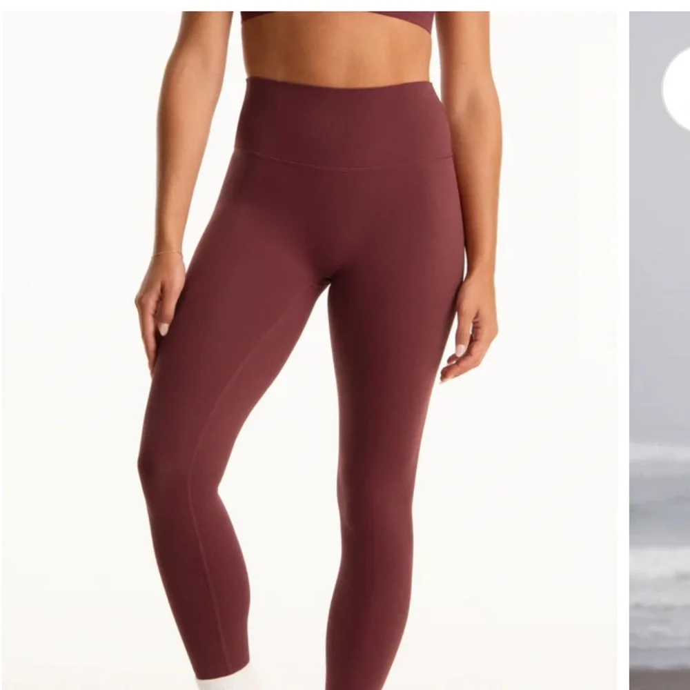 Set Active | Workout Set - Picture 2 of 6